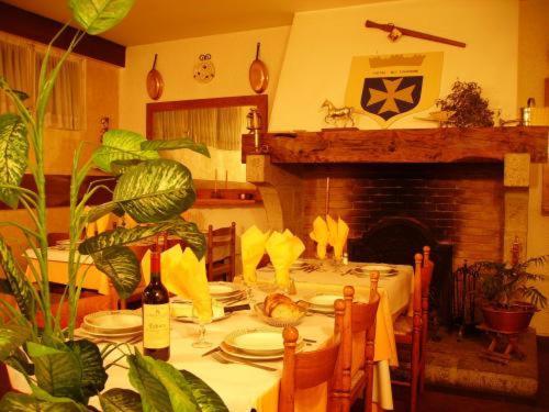 Hotel Restaurant du Tourisme Latronquière Extérieur photo